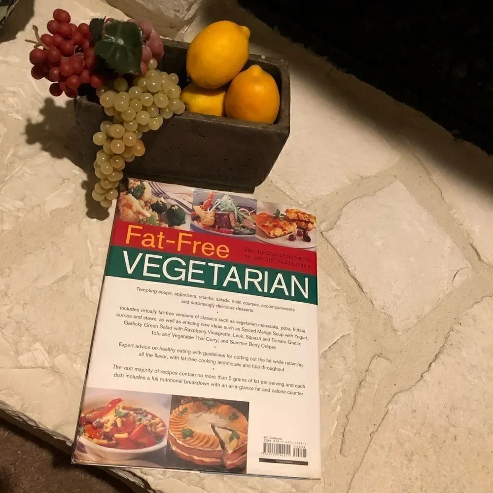 Fat-Free Vegetarian cookbook by Anne Sheasby